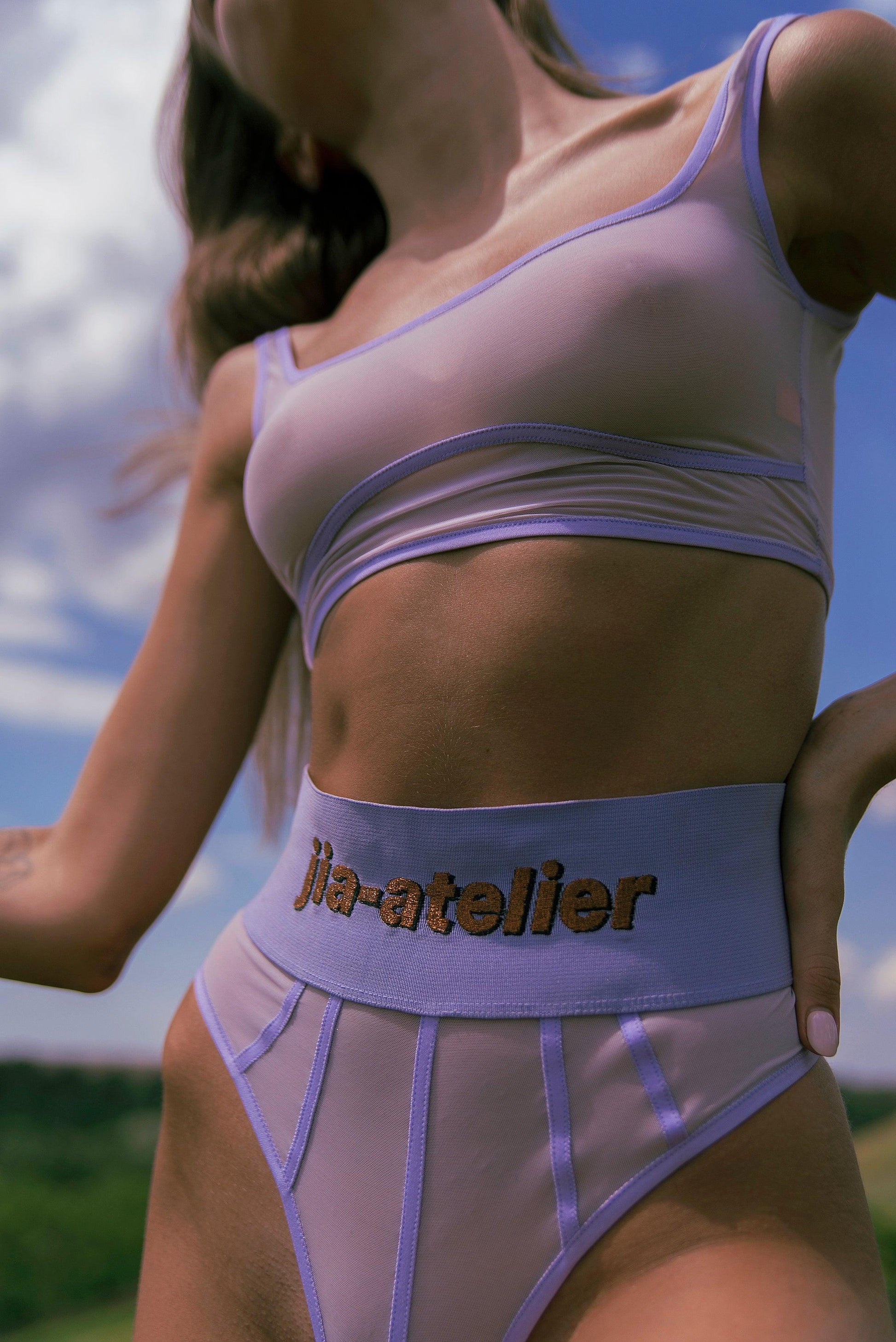 #0270 - J I Λ atelier