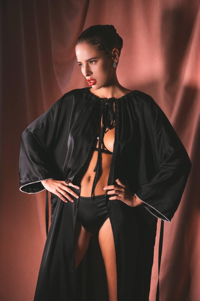 MARGO CAPE - J I Λ atelier